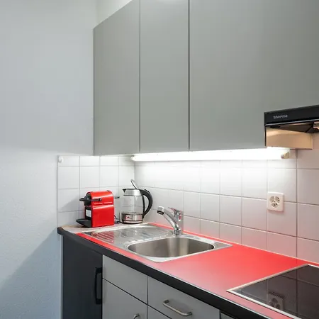 Bright Flat With Workspace Near Downton Basel Exterior photo